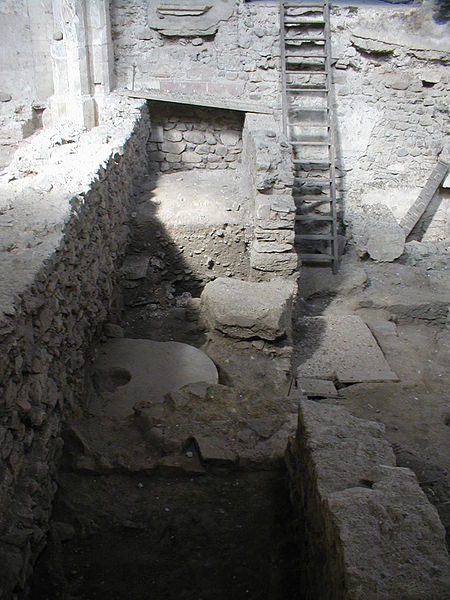 Abbaye de Saint-André-le-Haut