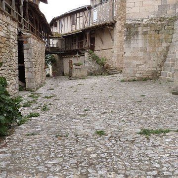 Collégiale Saint-Martin de Montpezat-de-Quercy