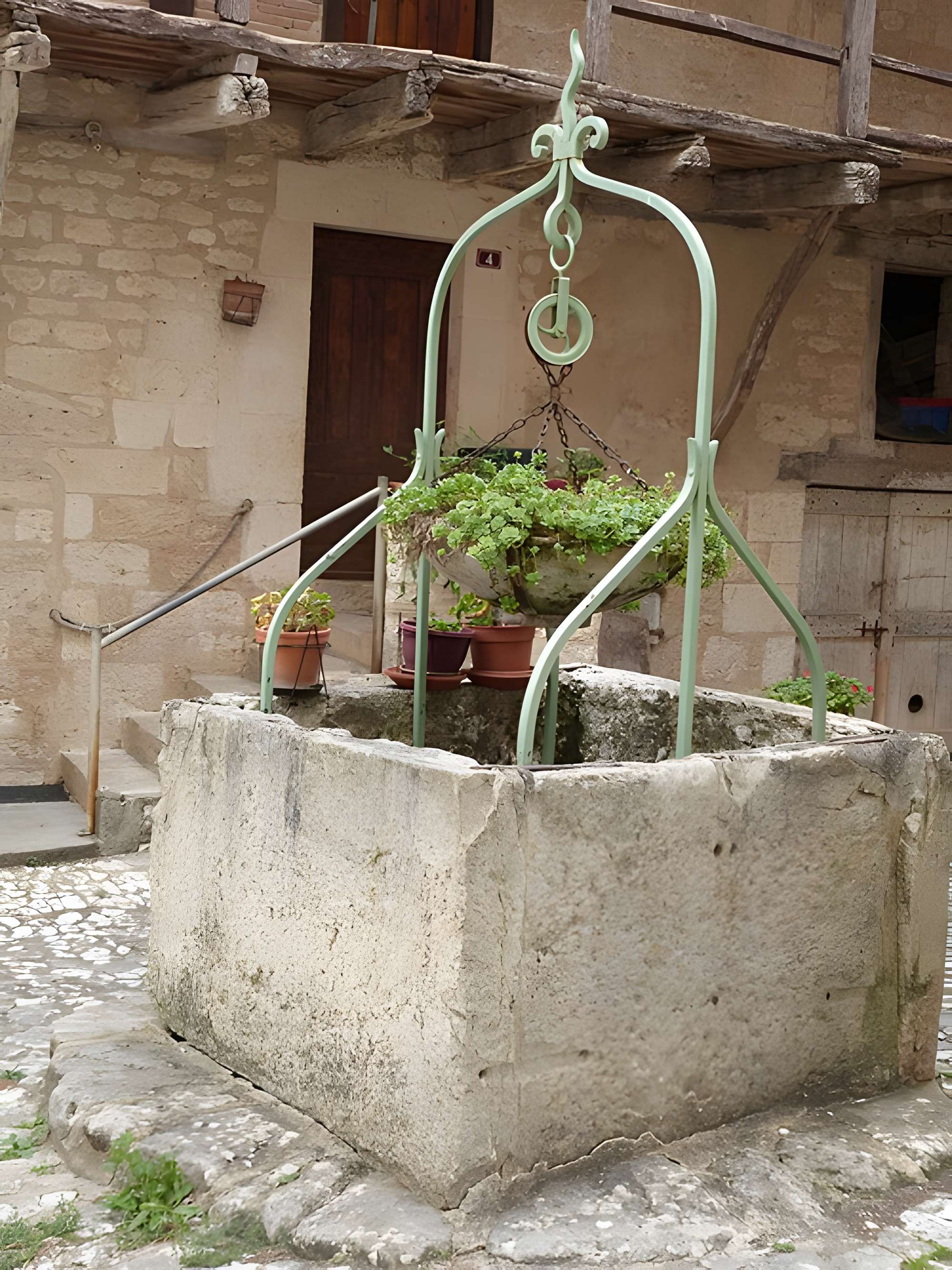 Collégiale Saint-Martin de Montpezat-de-Quercy