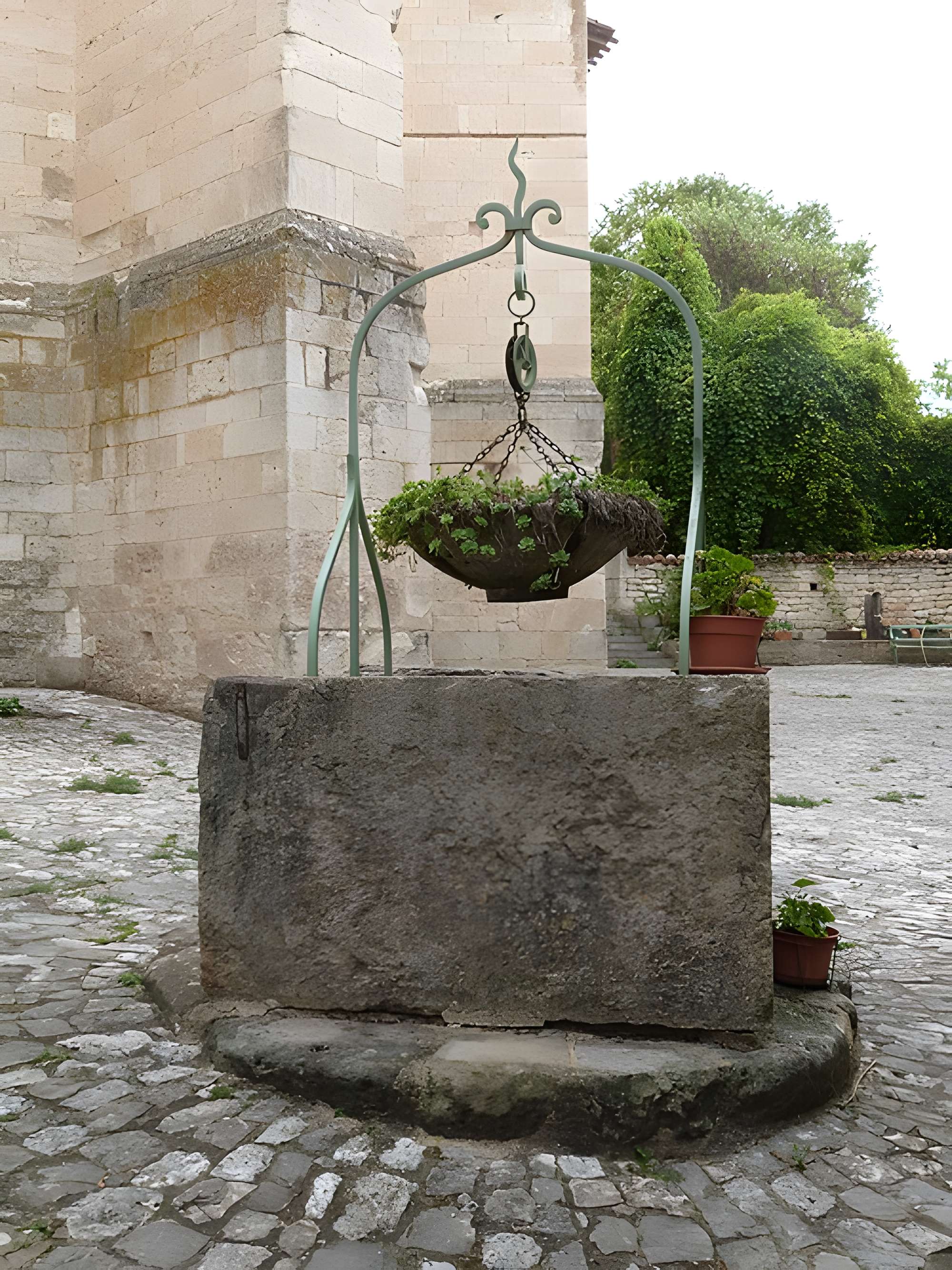 Collégiale Saint-Martin de Montpezat-de-Quercy