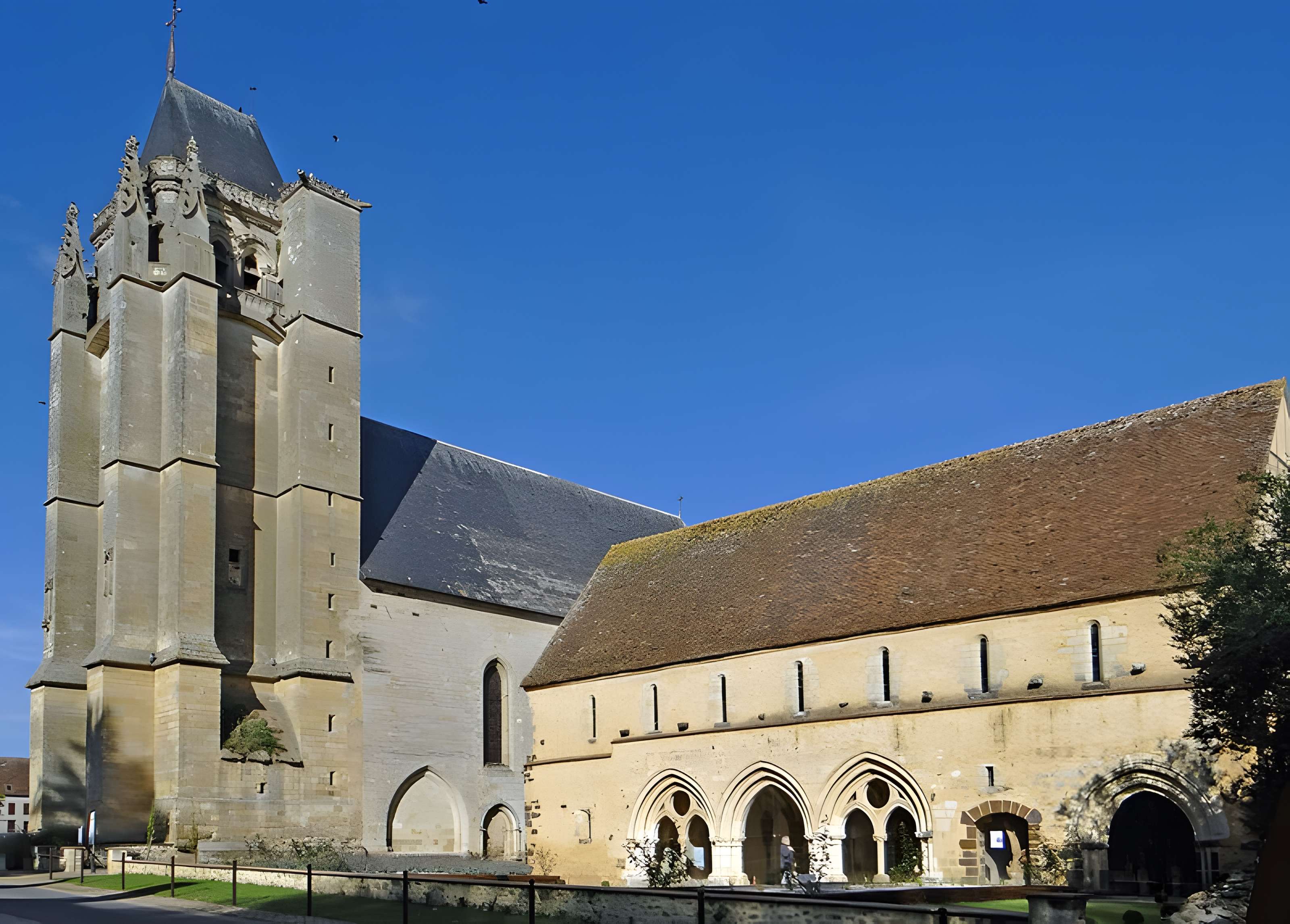 Abbaye Saint-Martin de Massay 