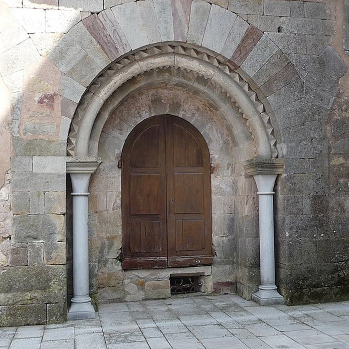 Photo de Ancienne abbaye Saint-Pierre de Lunas