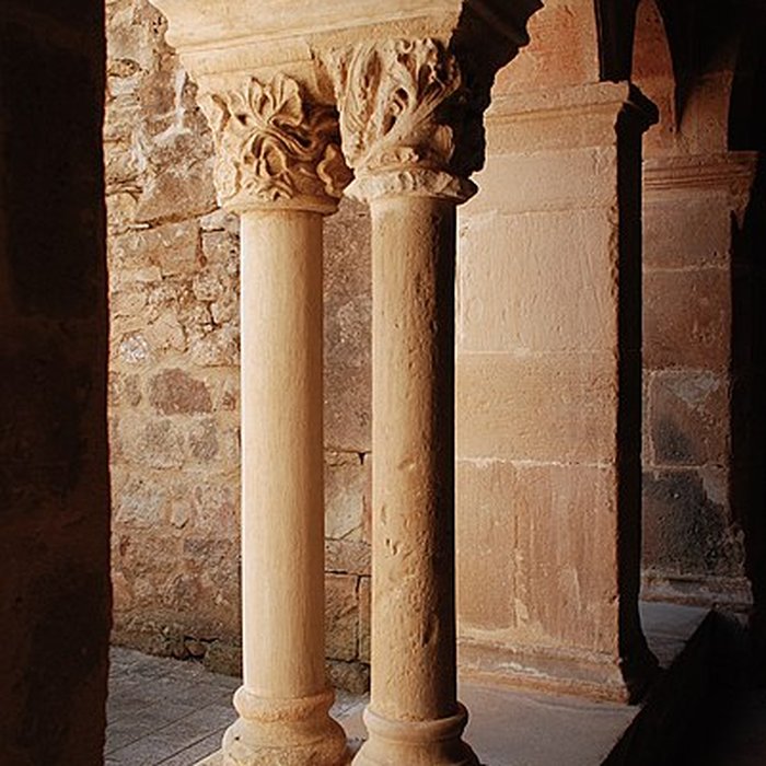 Photo de Ancienne abbaye Saint-Pierre de Lunas