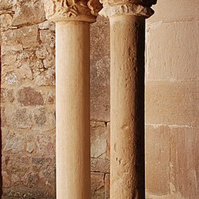 Photo de Ancienne abbaye Saint-Pierre de Lunas