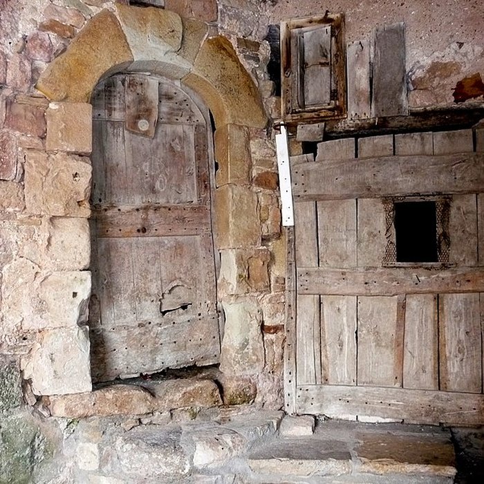 Photo de Ancienne abbaye Saint-Pierre de Lunas