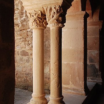 Ancienne abbaye Saint-Pierre de Lunas