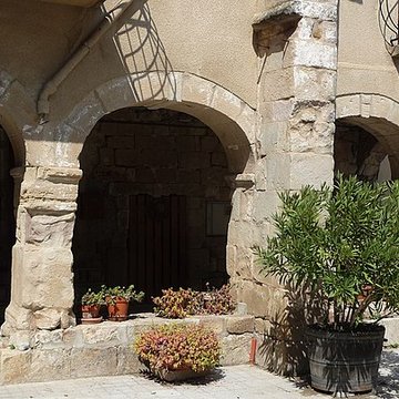 Ancienne abbaye Saint-Pierre de Lunas