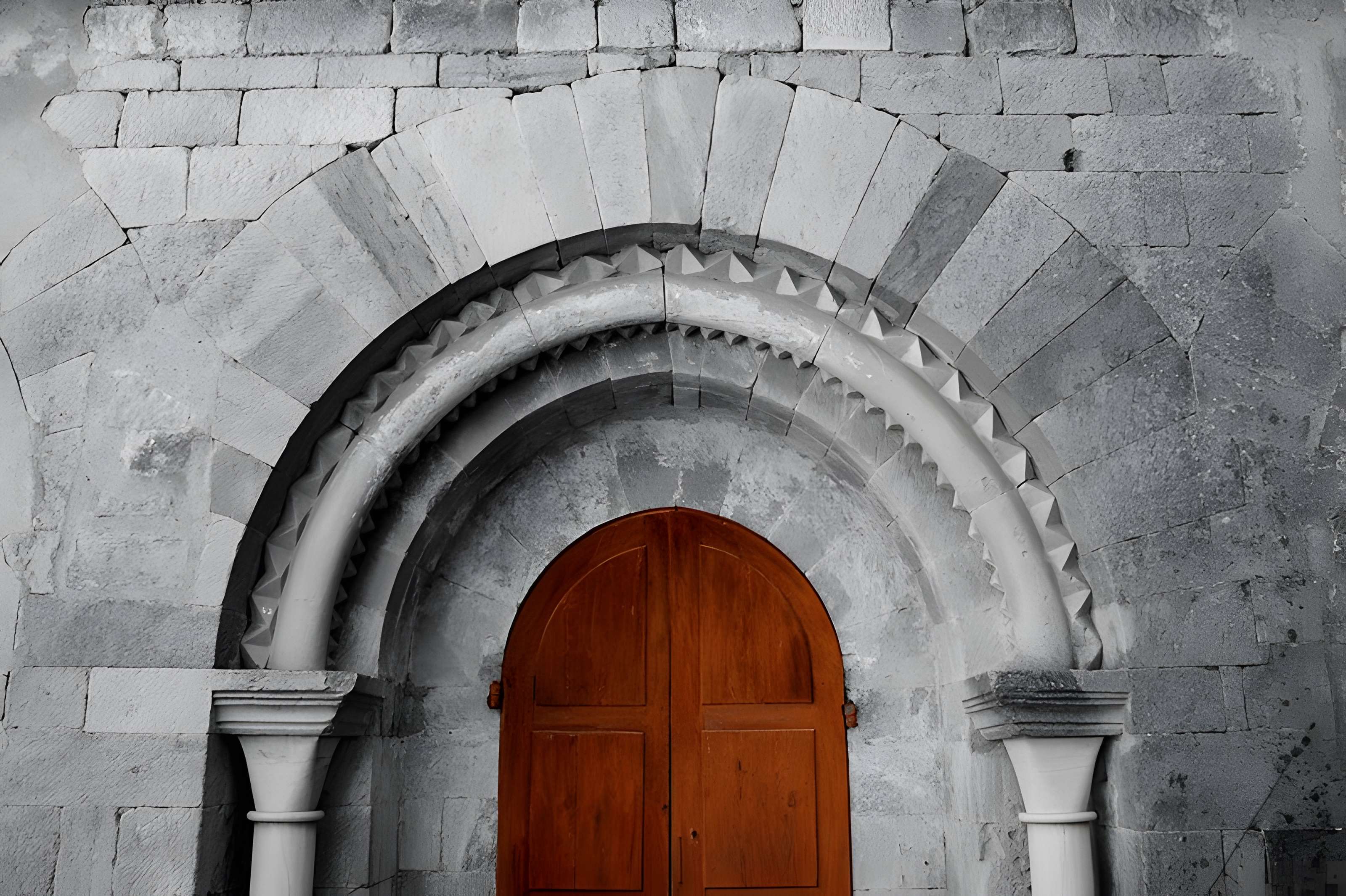 Ancienne abbaye Saint-Pierre de Lunas