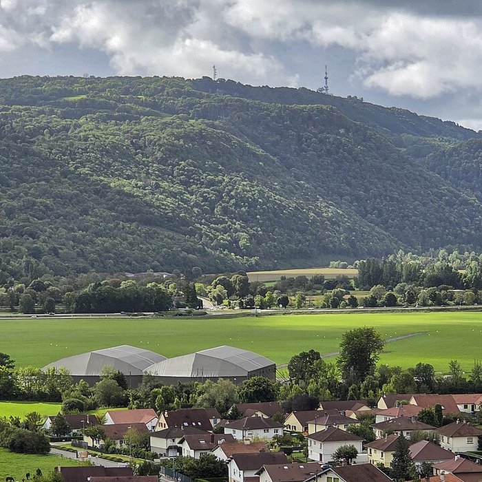 Photo de Aérodrome de Besançon à Thise