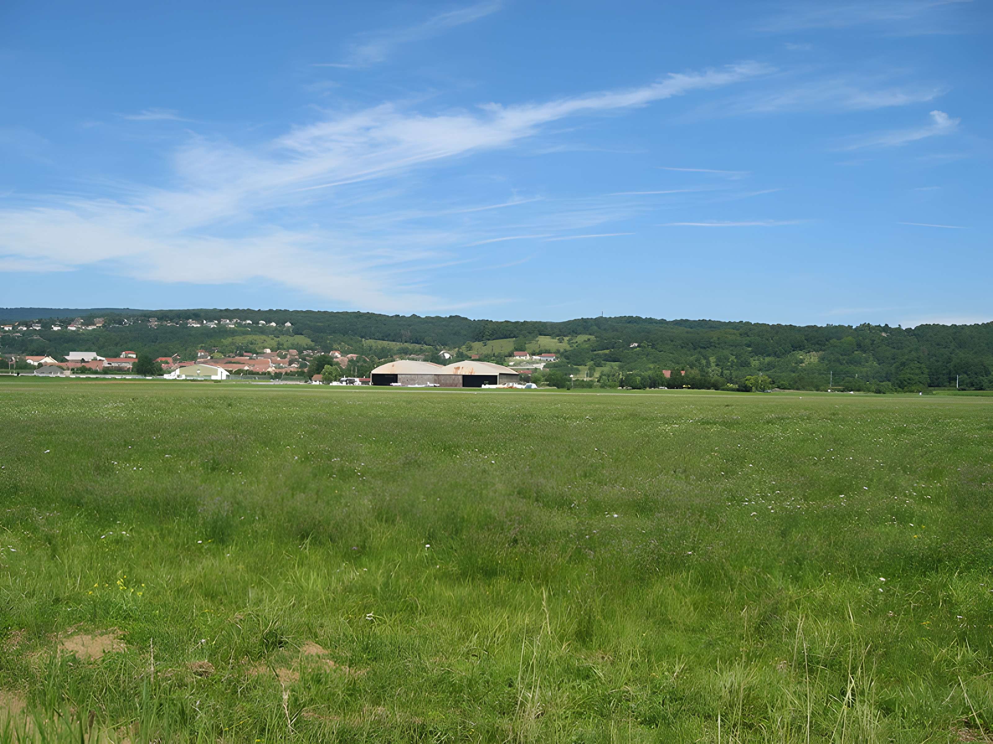 Aérodrome de Besançon à Thise