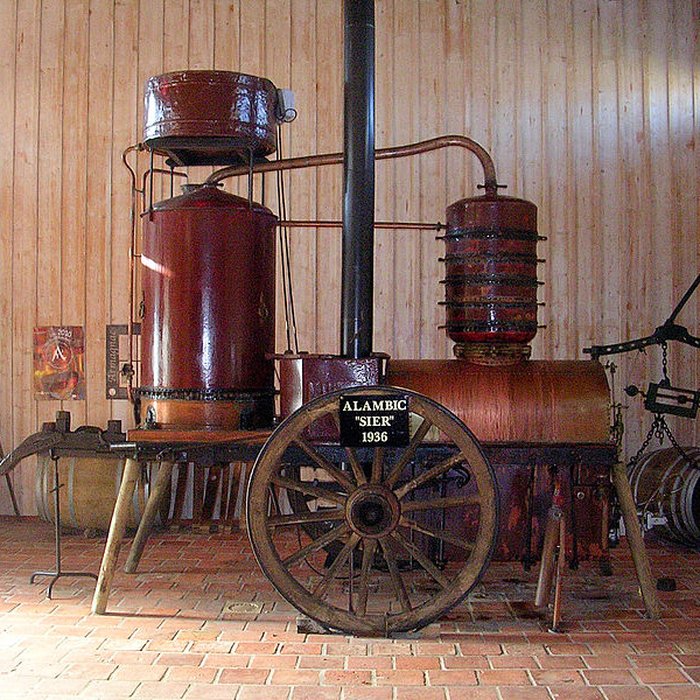 Photo de Alambic dOgnoas à Arthez-dArmagnac