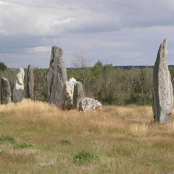 Alignements mégalithiques de Cojoux à Saint-Just