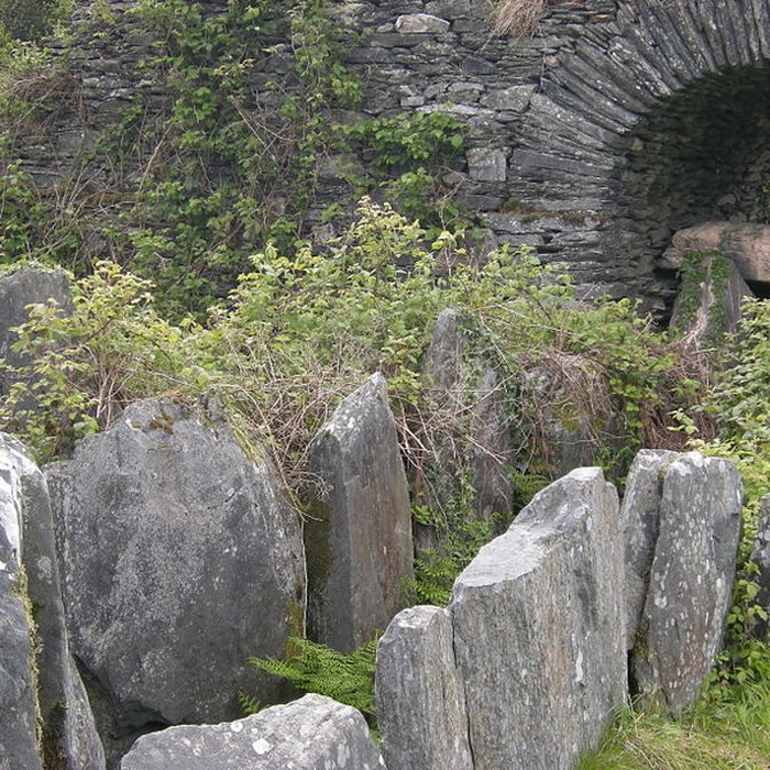 Photo de Allée couverte de Coët Correc à Mûr-de-Bretagne