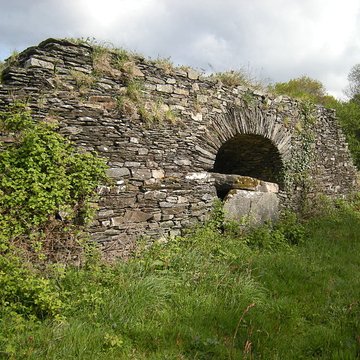 Allée couverte de Coët Correc à Mûr-de-Bretagne