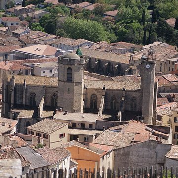 Collégiale Saint-Paul de Clermont-lHérault