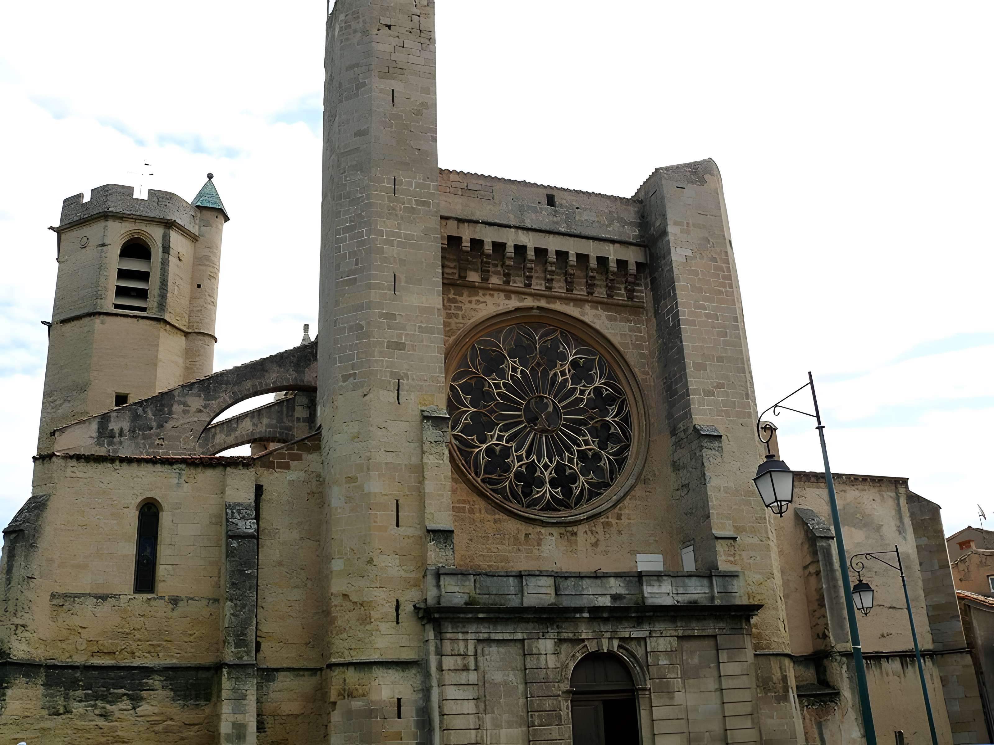 Collégiale Saint-Paul de Clermont-l'Hérault