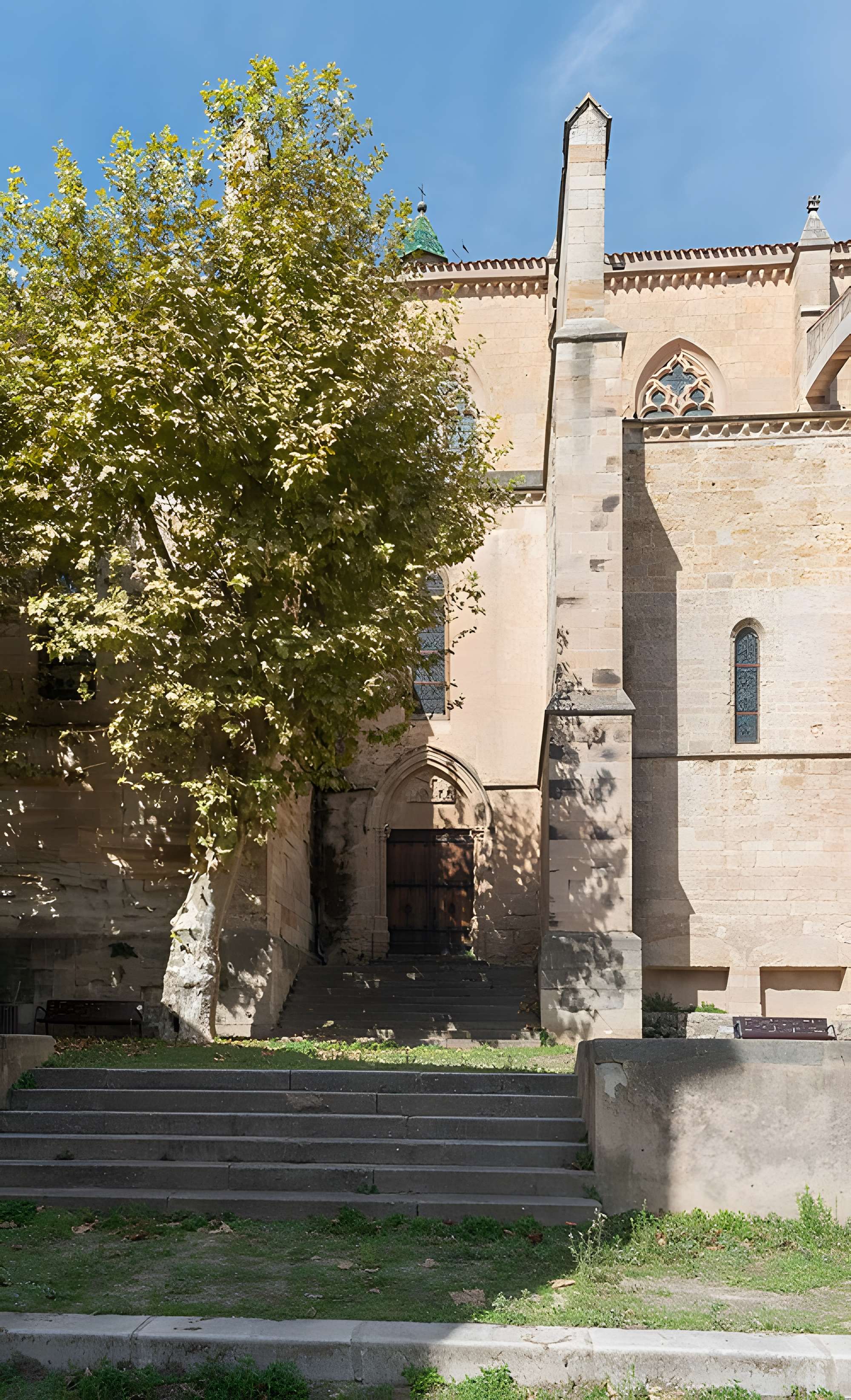 Collégiale Saint-Paul de Clermont-l'Hérault