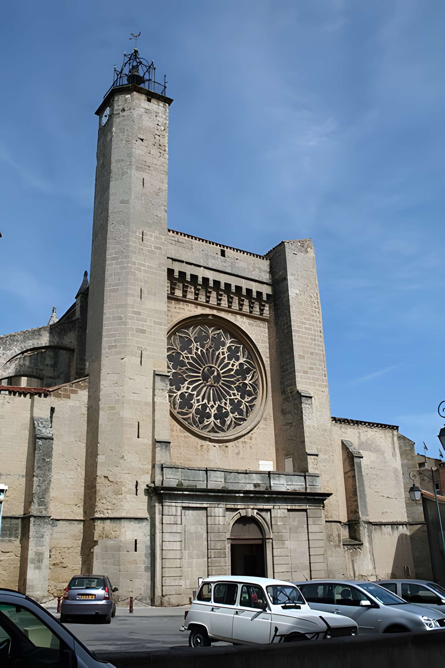 Collégiale Saint-Paul de Clermont-l'Hérault 