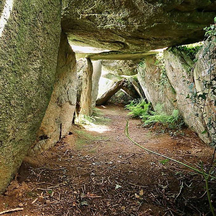 Photo de Allée couverte de Kerbalannec à Beuzec-Cap-Sizun