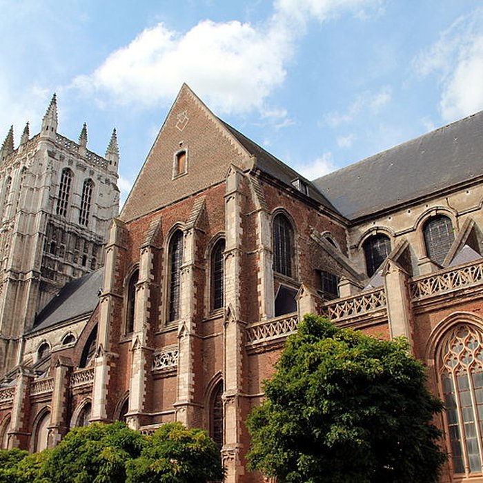 Photo de Collégiale Saint-Pierre dAire-sur-la-Lys