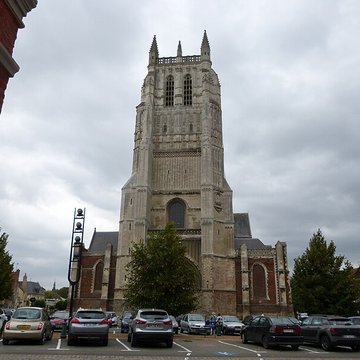 Collégiale Saint-Pierre dAire-sur-la-Lys