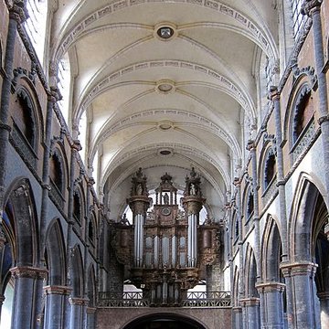 Collégiale Saint-Pierre dAire-sur-la-Lys