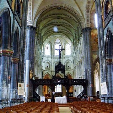 Collégiale Saint-Pierre dAire-sur-la-Lys