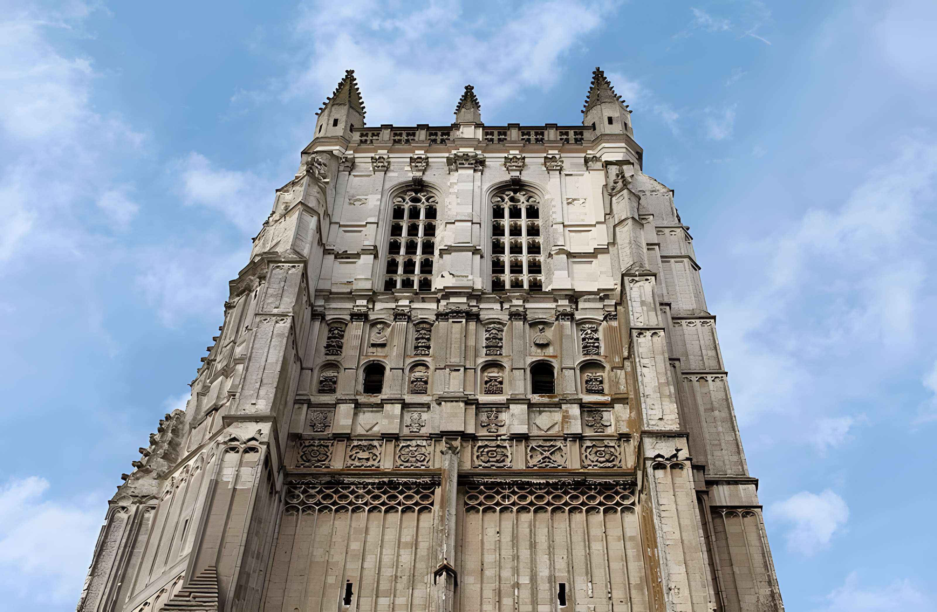 Collégiale Saint-Pierre d'Aire-sur-la-Lys