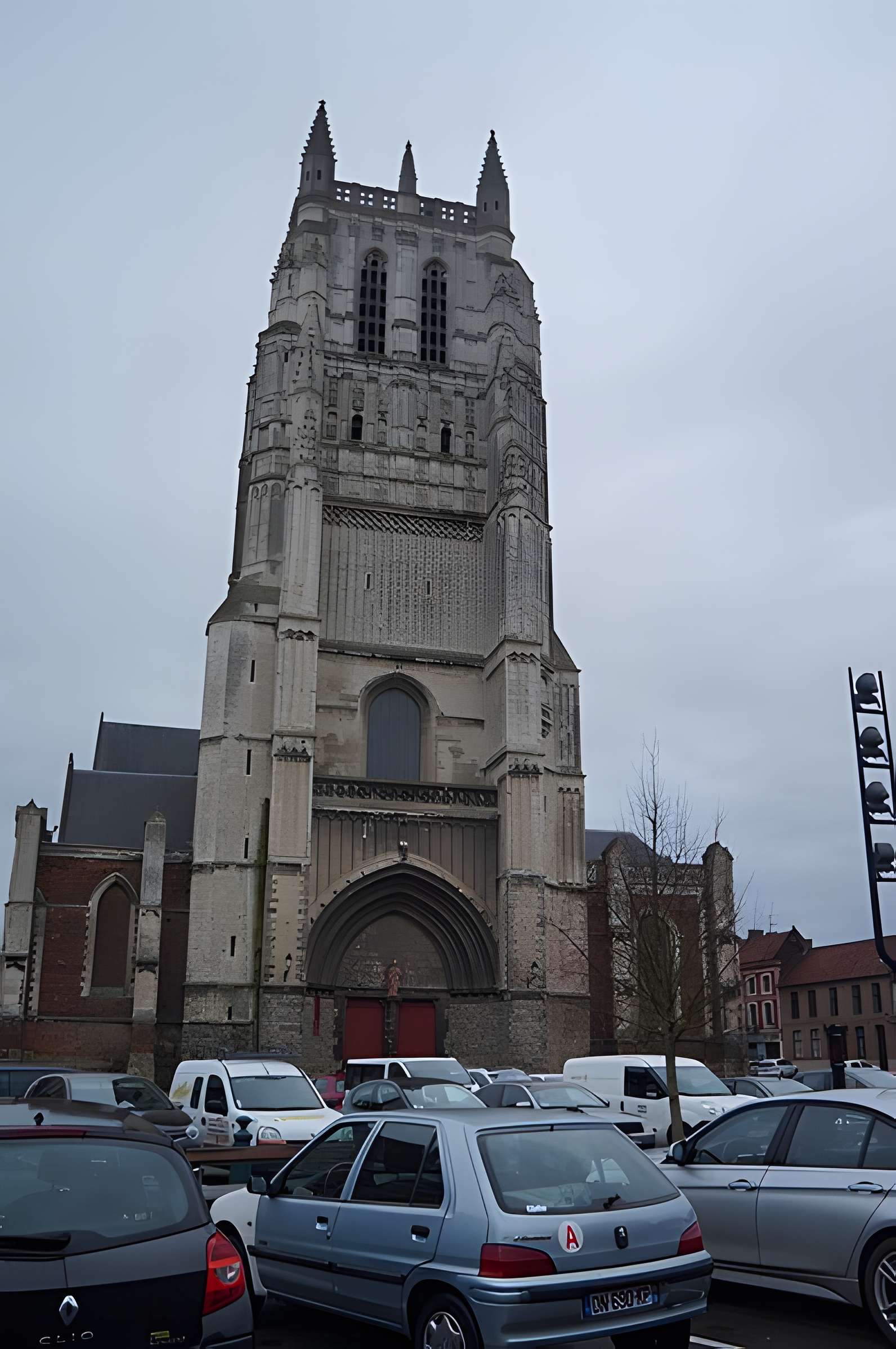 Collégiale Saint-Pierre d'Aire-sur-la-Lys