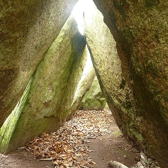 Photo de Allée couverte de Lesconil à Poullan-sur-Mer