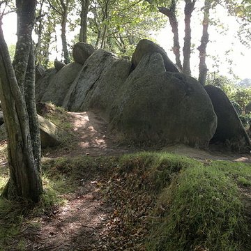 Allée couverte de Lesconil à Poullan-sur-Mer