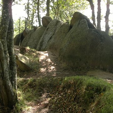 Allée couverte de Lesconil à Poullan-sur-Mer