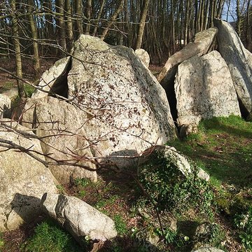 Allée couverte de Lesconil à Poullan-sur-Mer