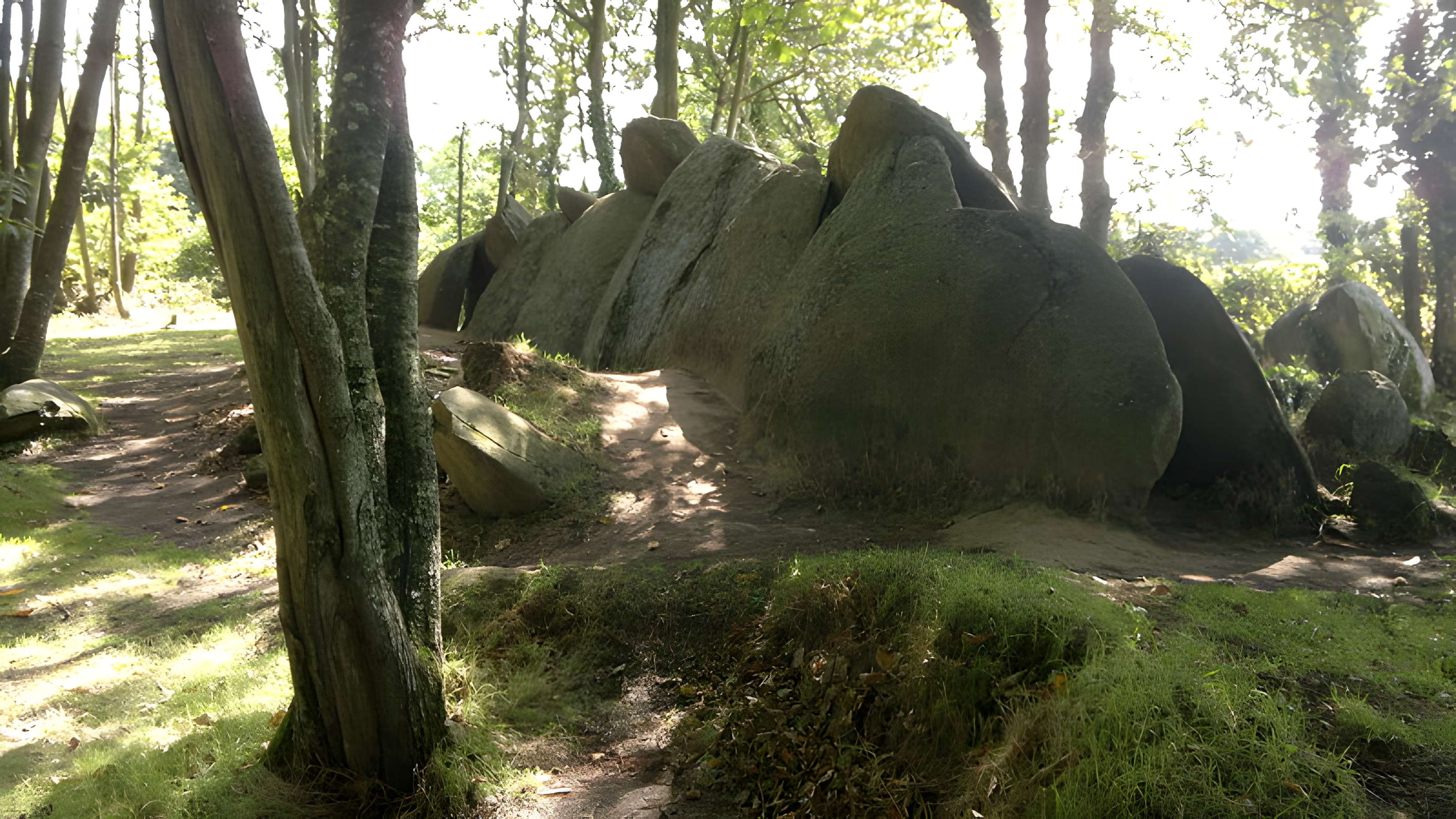Allée couverte de Lesconil à Poullan-sur-Mer