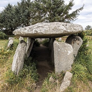 Allée couverte de lÎle-Grande à Pleumeur-Bodou