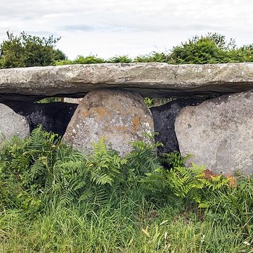 Allée couverte de lÎle-Grande à Pleumeur-Bodou