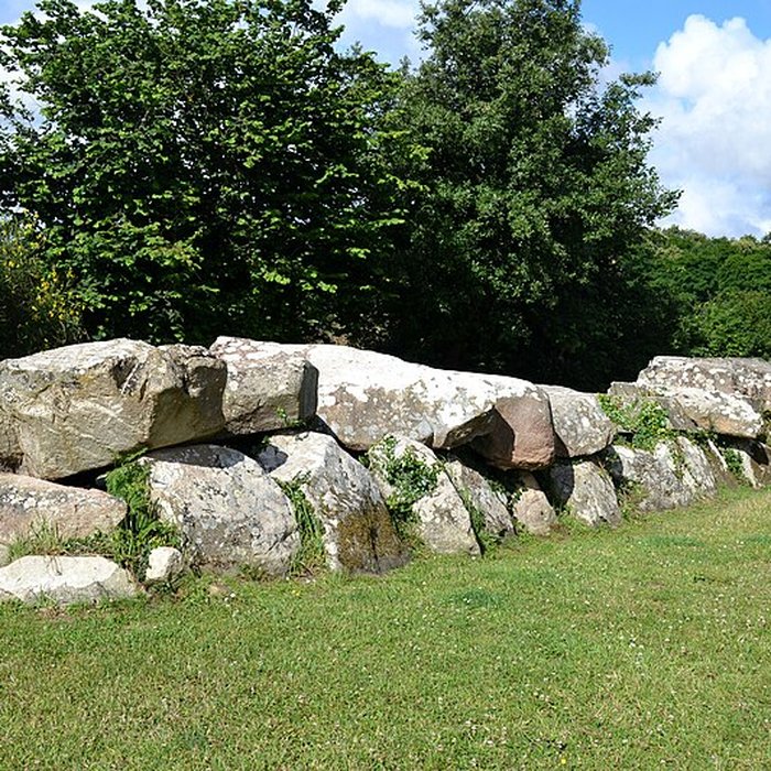 Photo de Allée couverte de Mélus à Ploubazlanec