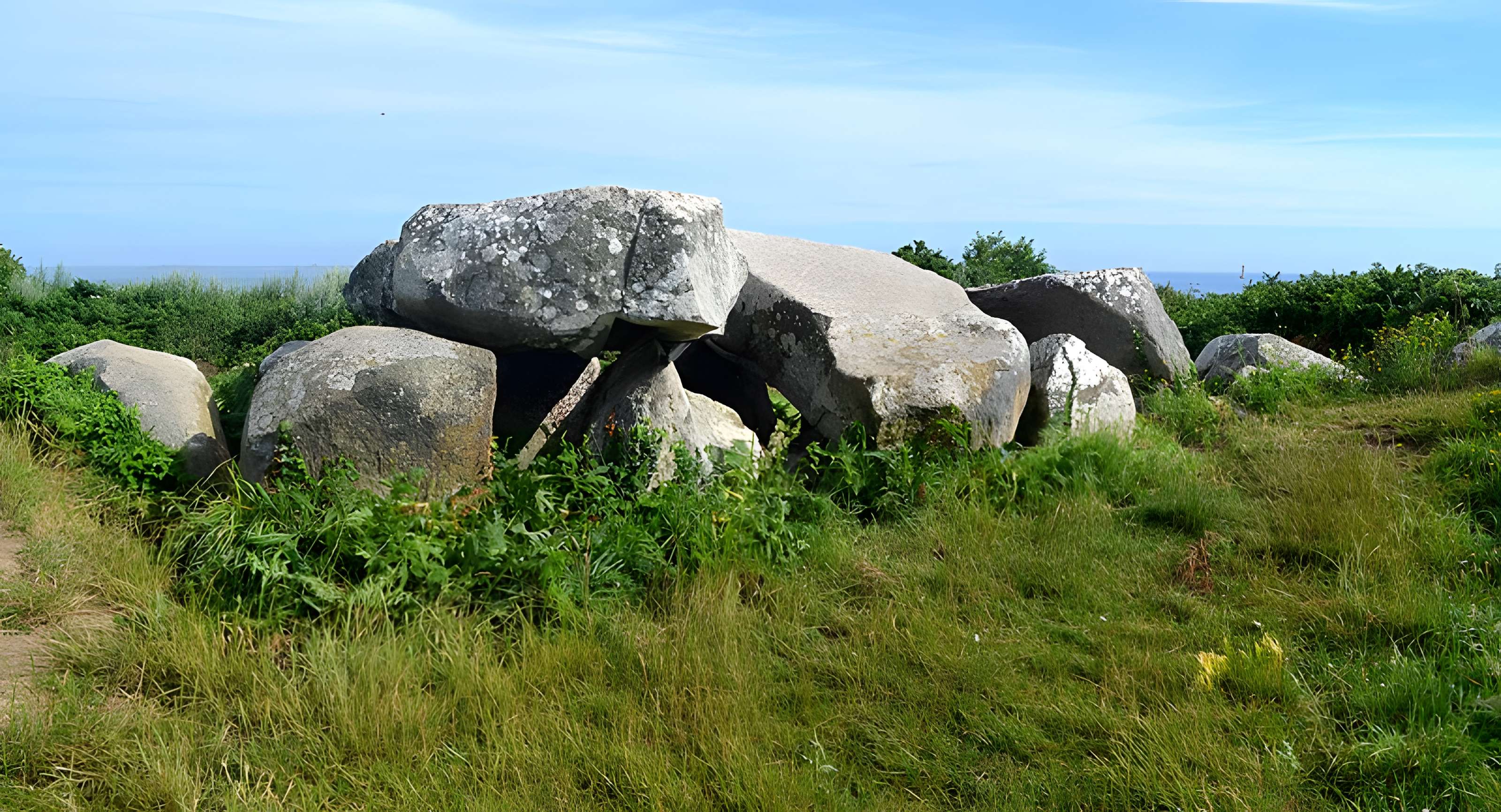Allée couverte de Men-ar-Rumpet à Kerhos