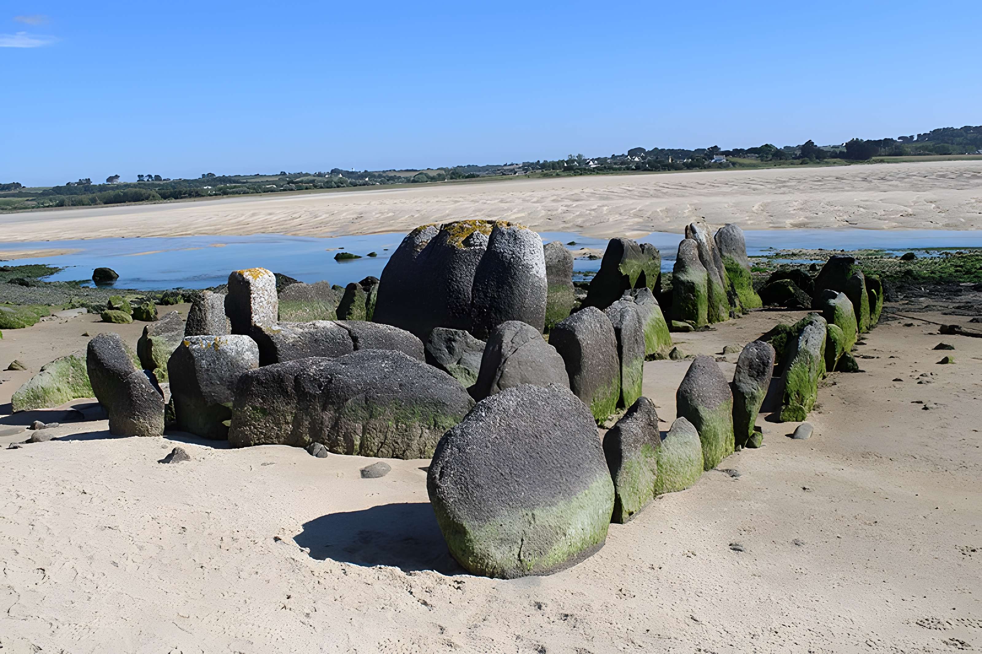 Allée couverte de Plouescat