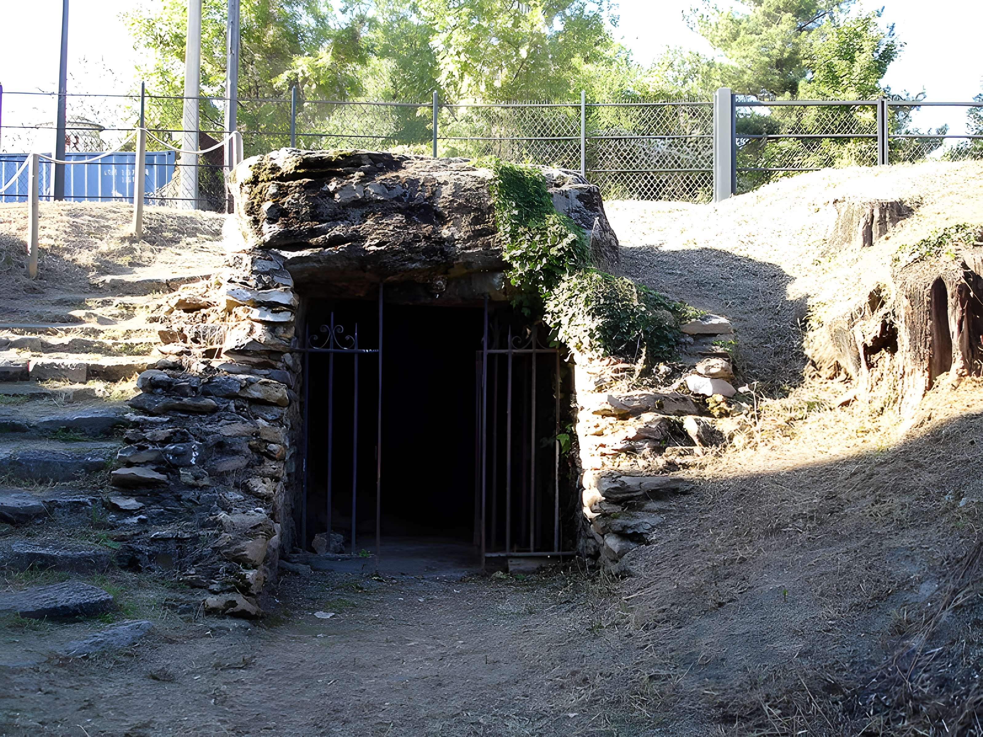 Allée couverte des Déserts à Argenteuil 