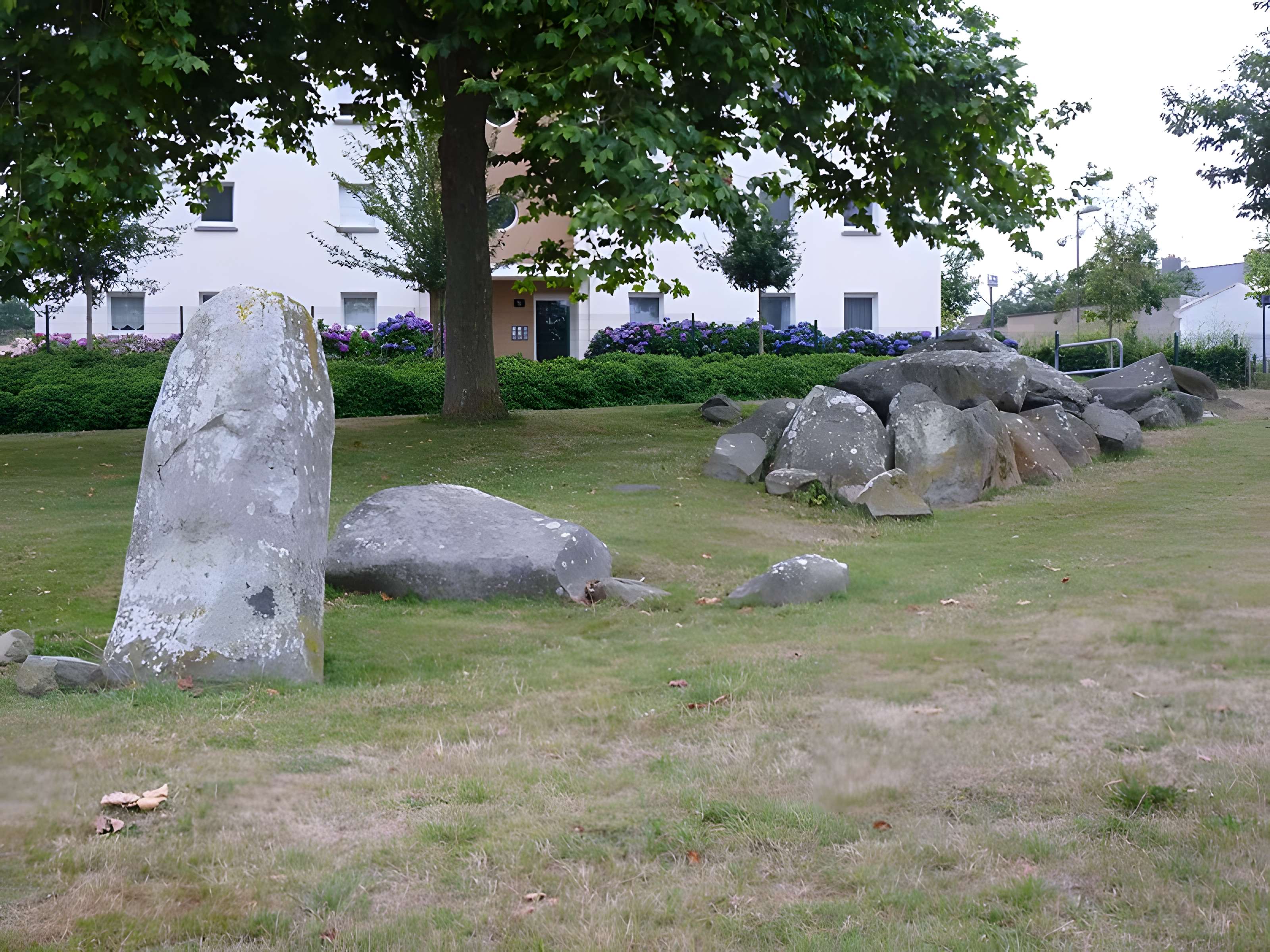 Allée couverte du Grimolet à Ploufragan