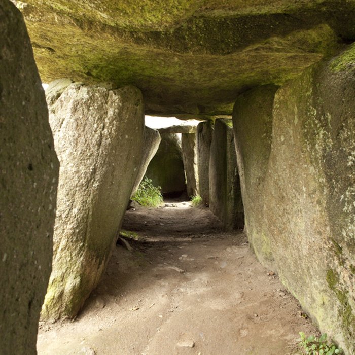 Photo de Allée couverte du Mougau-Bihan à Commana