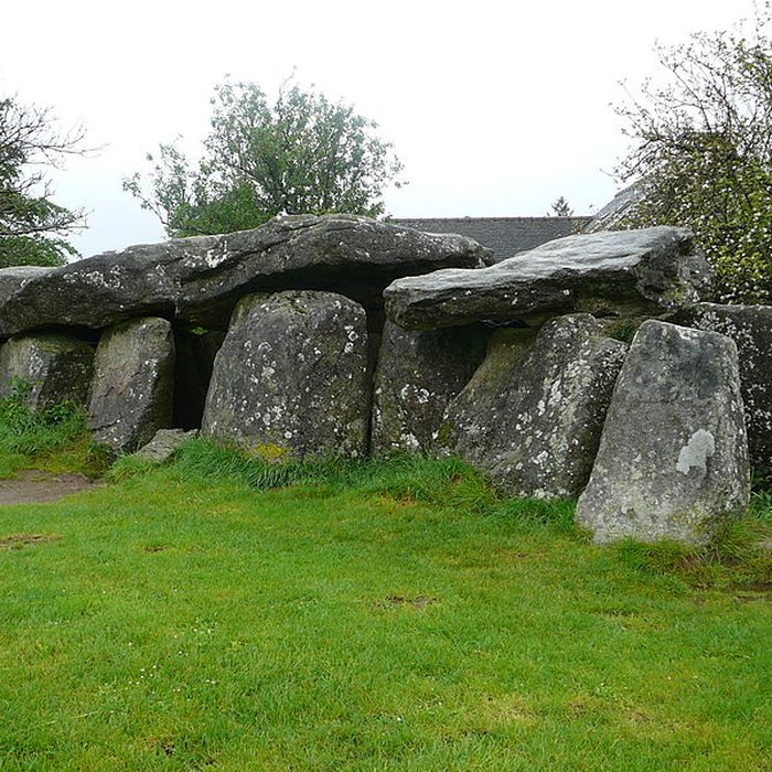 Photo de Allée couverte du Mougau-Bihan à Commana