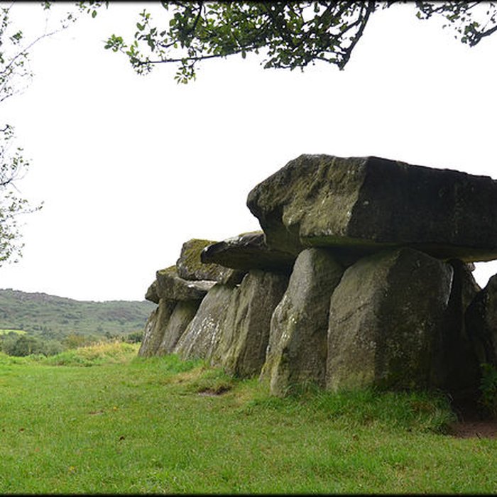 Photo de Allée couverte du Mougau-Bihan à Commana