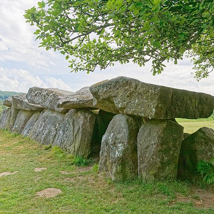 Photo de Allée couverte du Mougau-Bihan à Commana