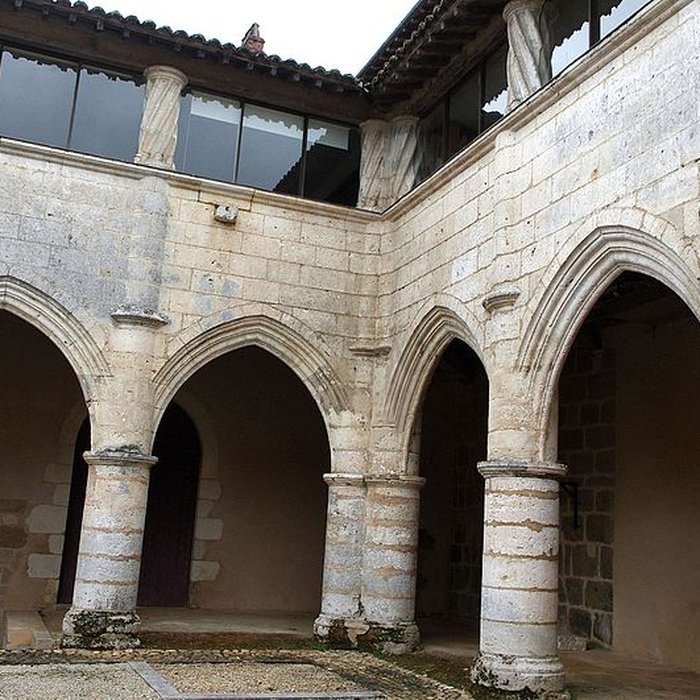 Photo de Ancien Prieuré de Saint-Jean-de-Côle