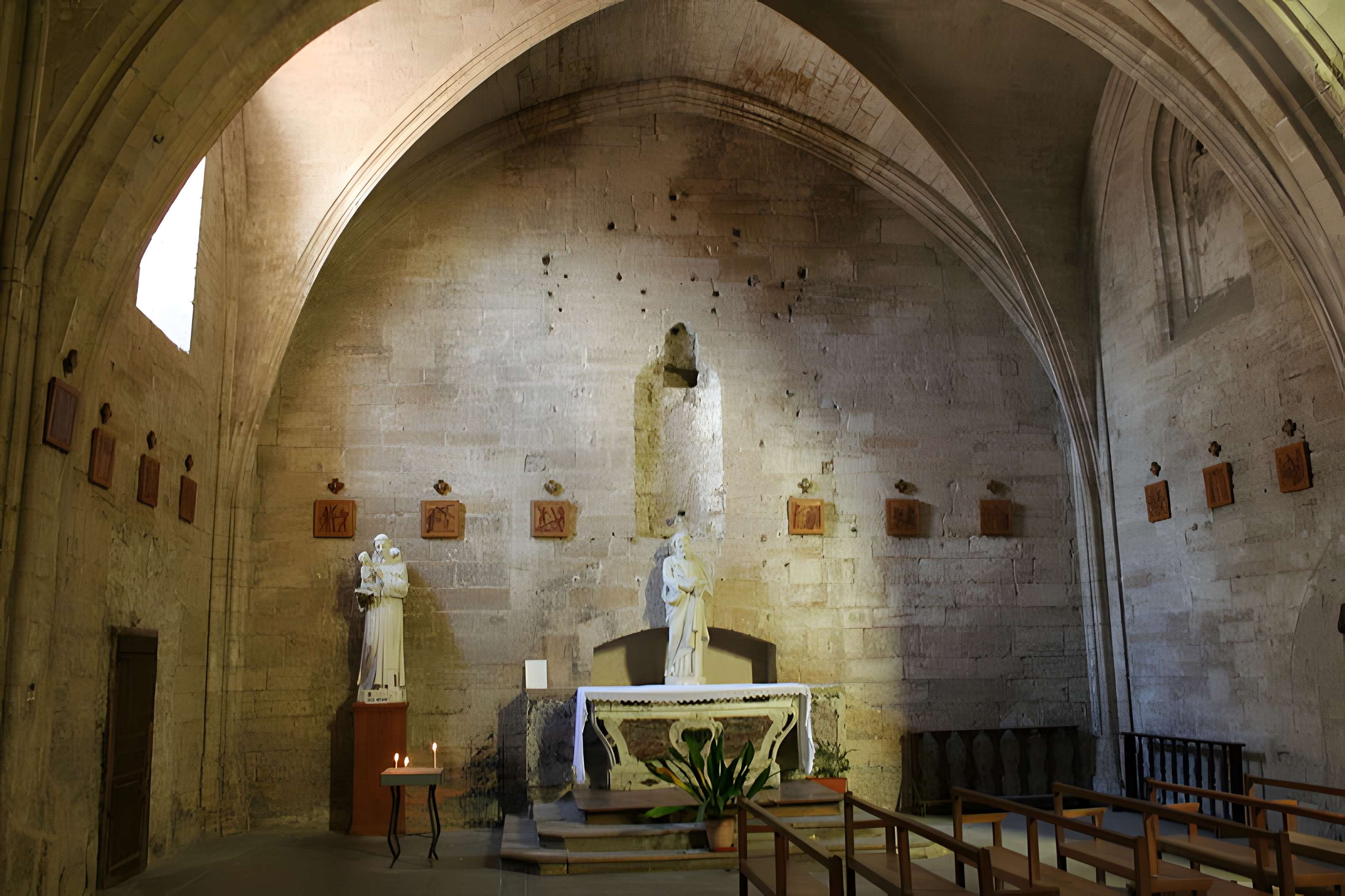 Ancienne abbaye royale de Saint-Thibéry