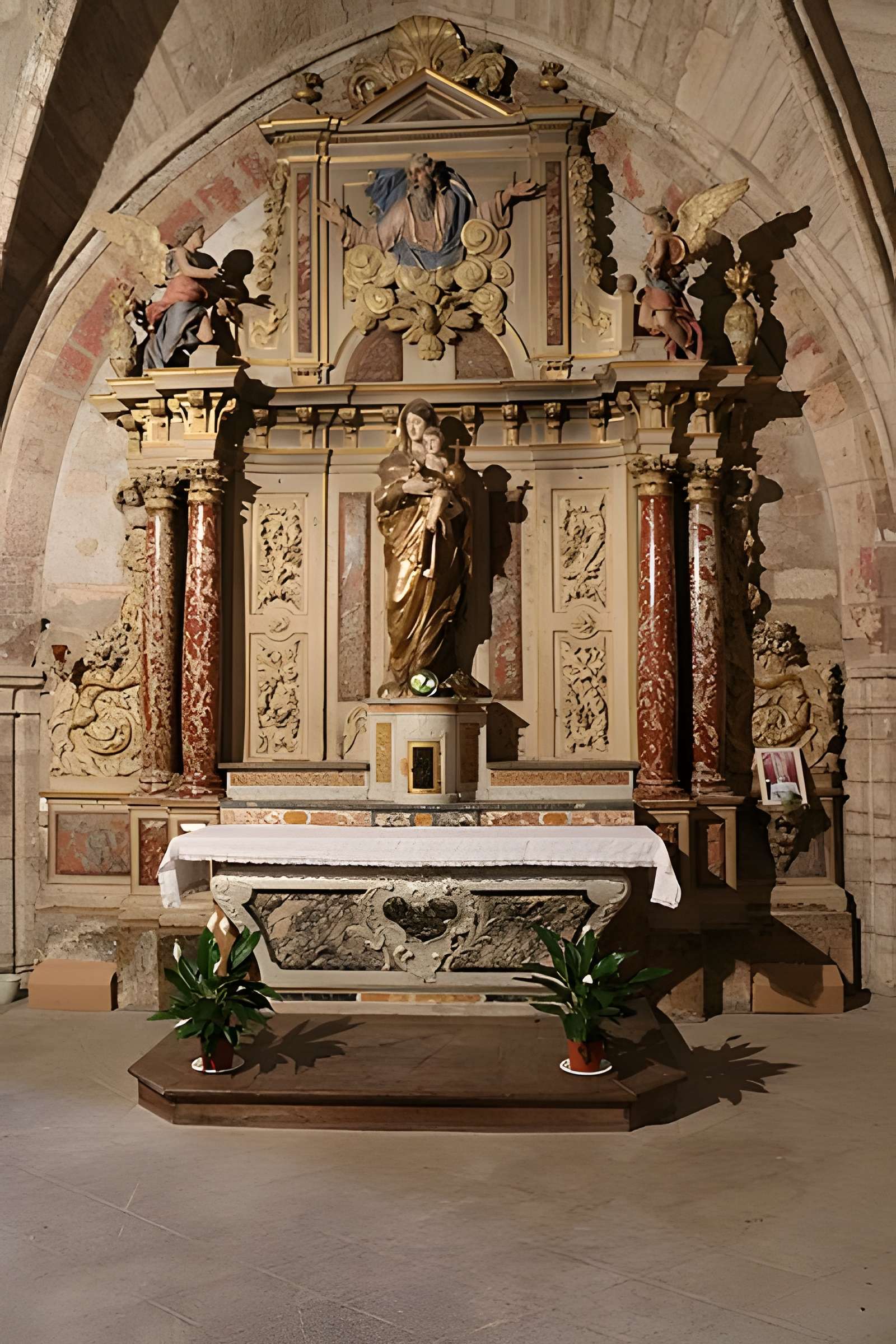 Ancienne abbaye royale de Saint-Thibéry