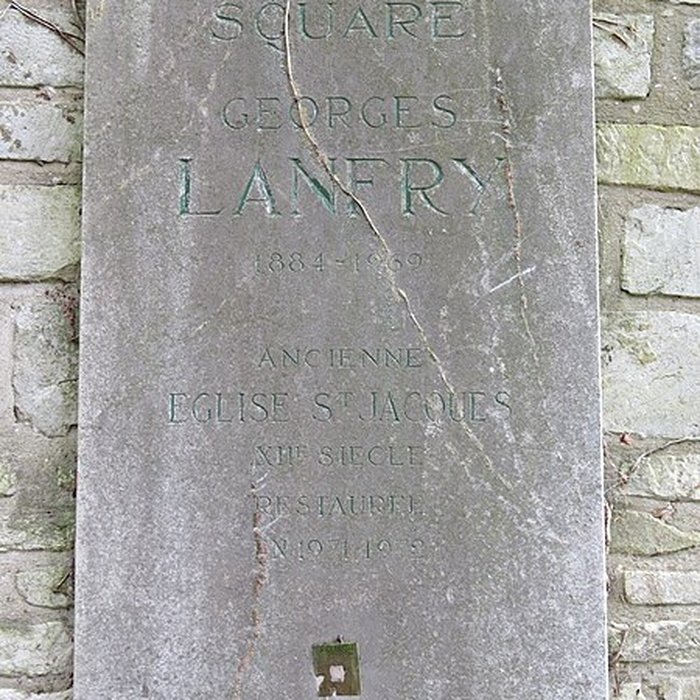 Photo de Ancienne église Saint-Jacques-du-Mont-aux-Malades de Mont-Saint-Aignan