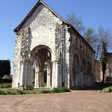 Ancienne église Saint-Jacques-du-Mont-aux-Malades de Mont-Saint-Aignan
